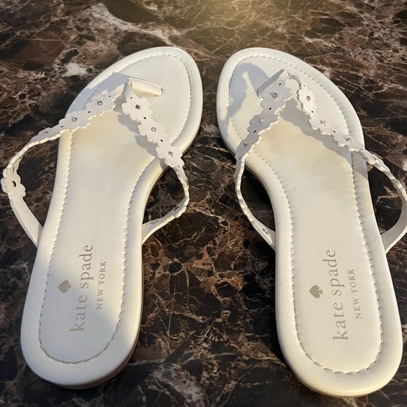 Kate Spade White Floral Embellished Sandals - Picture 3 of 12